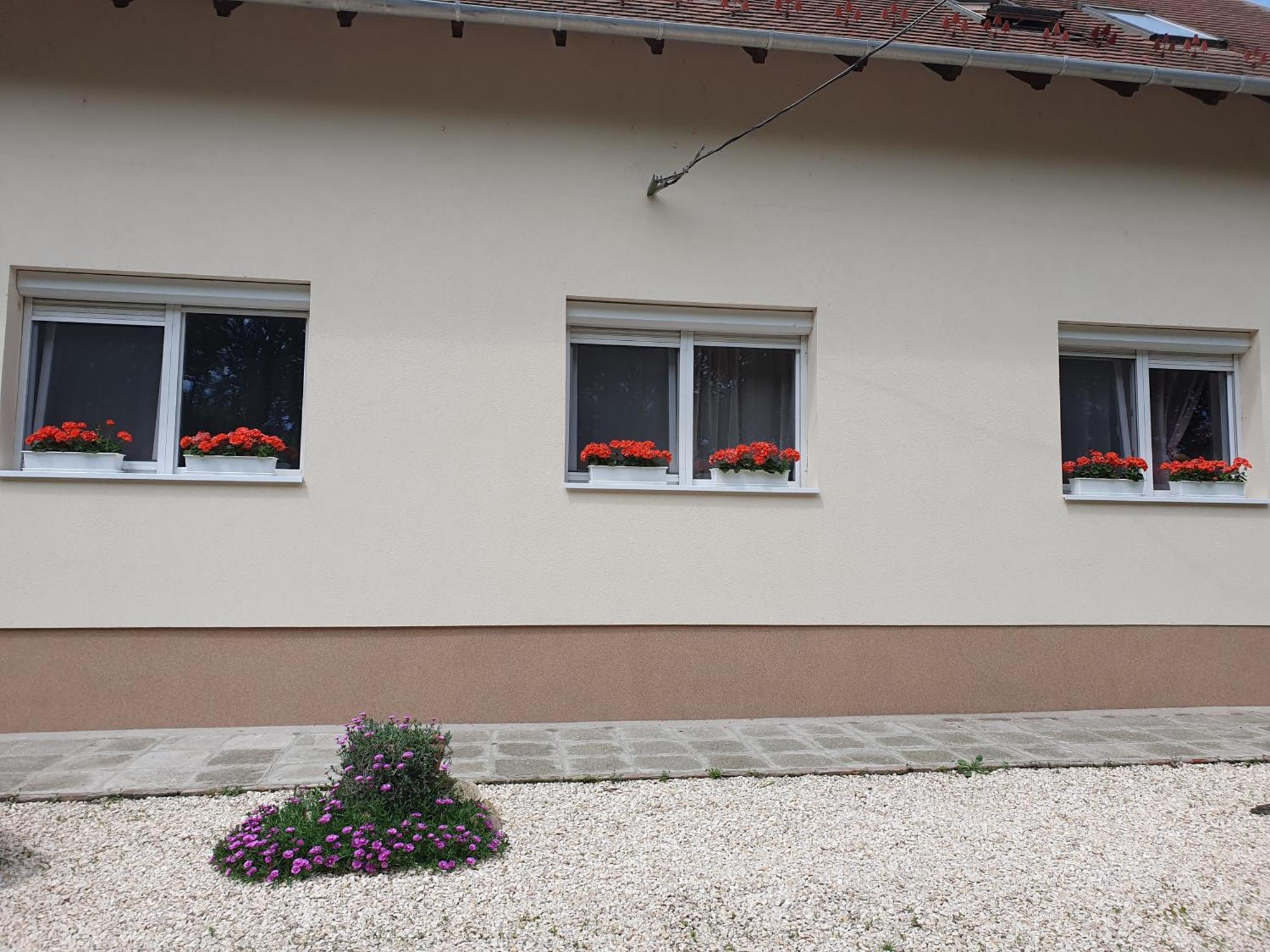 Bella Apartman Segedín Exteriér fotografie